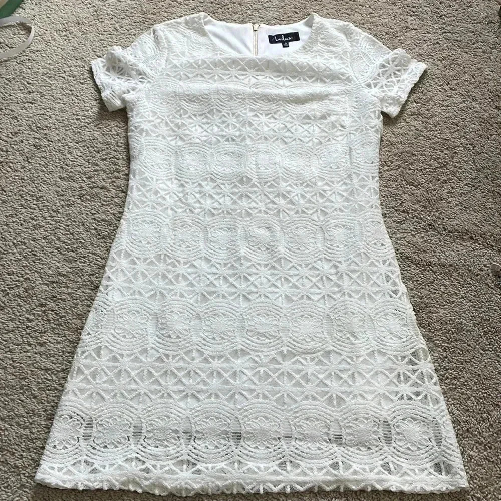 Lulu's White Lace Short Sleeve Shift Dress